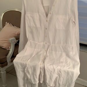 BCBG white cotton long tunic blouse size XS